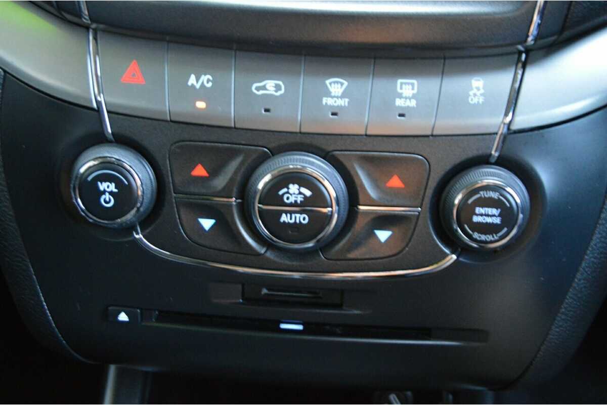 2015 Fiat Freemont Crossroad JF MY15