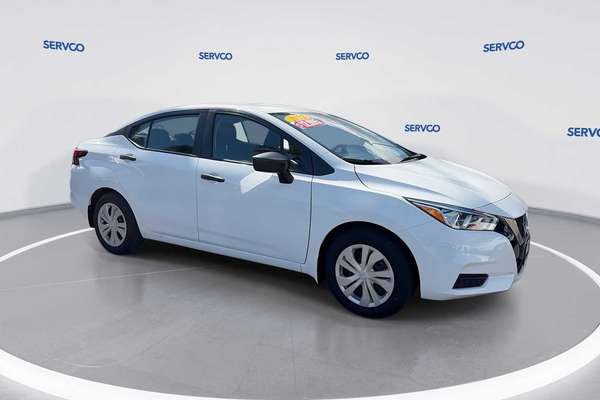 2022 Nissan Versa Sedan