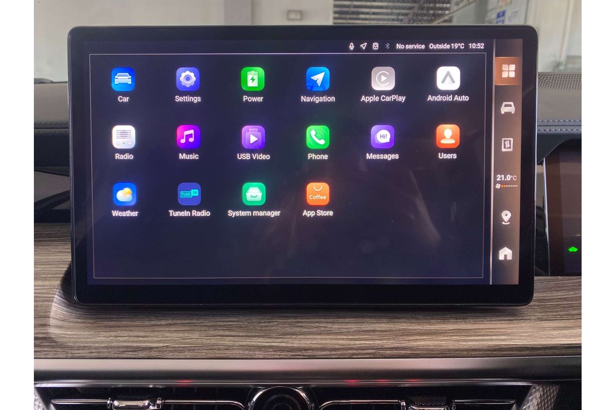 Ute Alpha PHEV Luxury 4x4