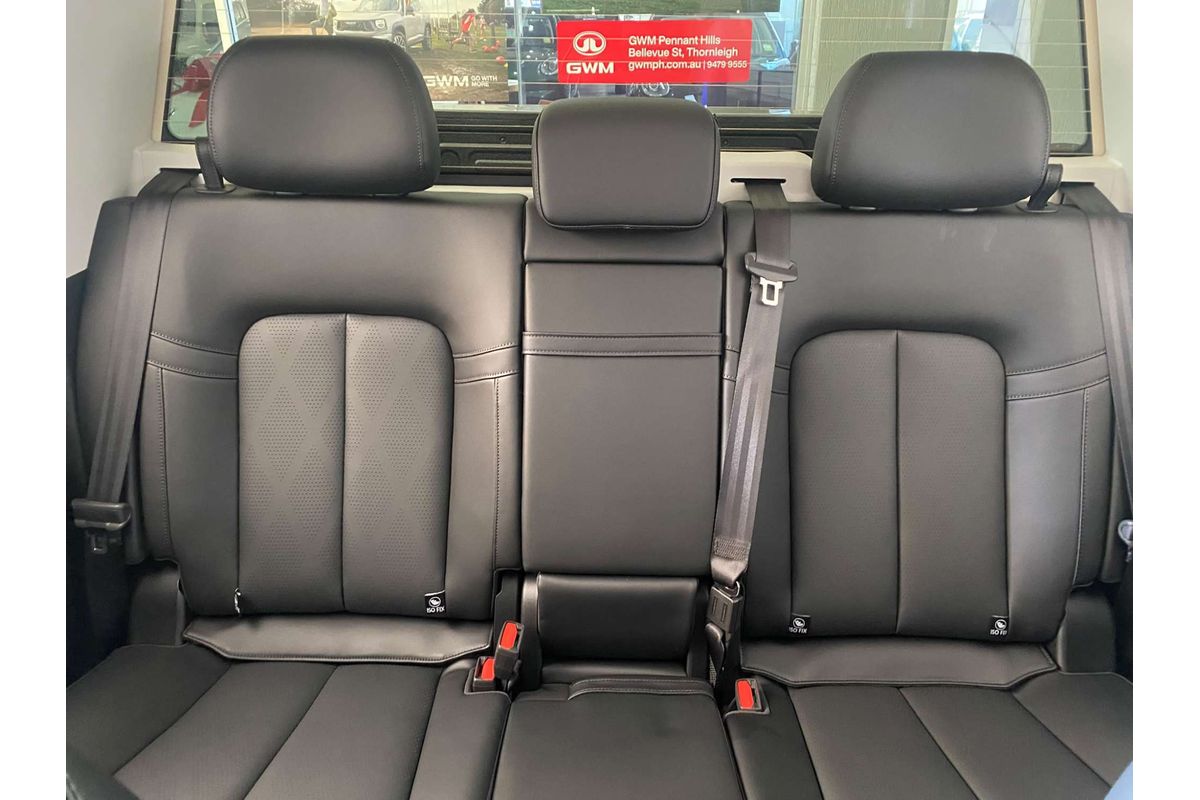 Ute Alpha PHEV Luxury 4x4
