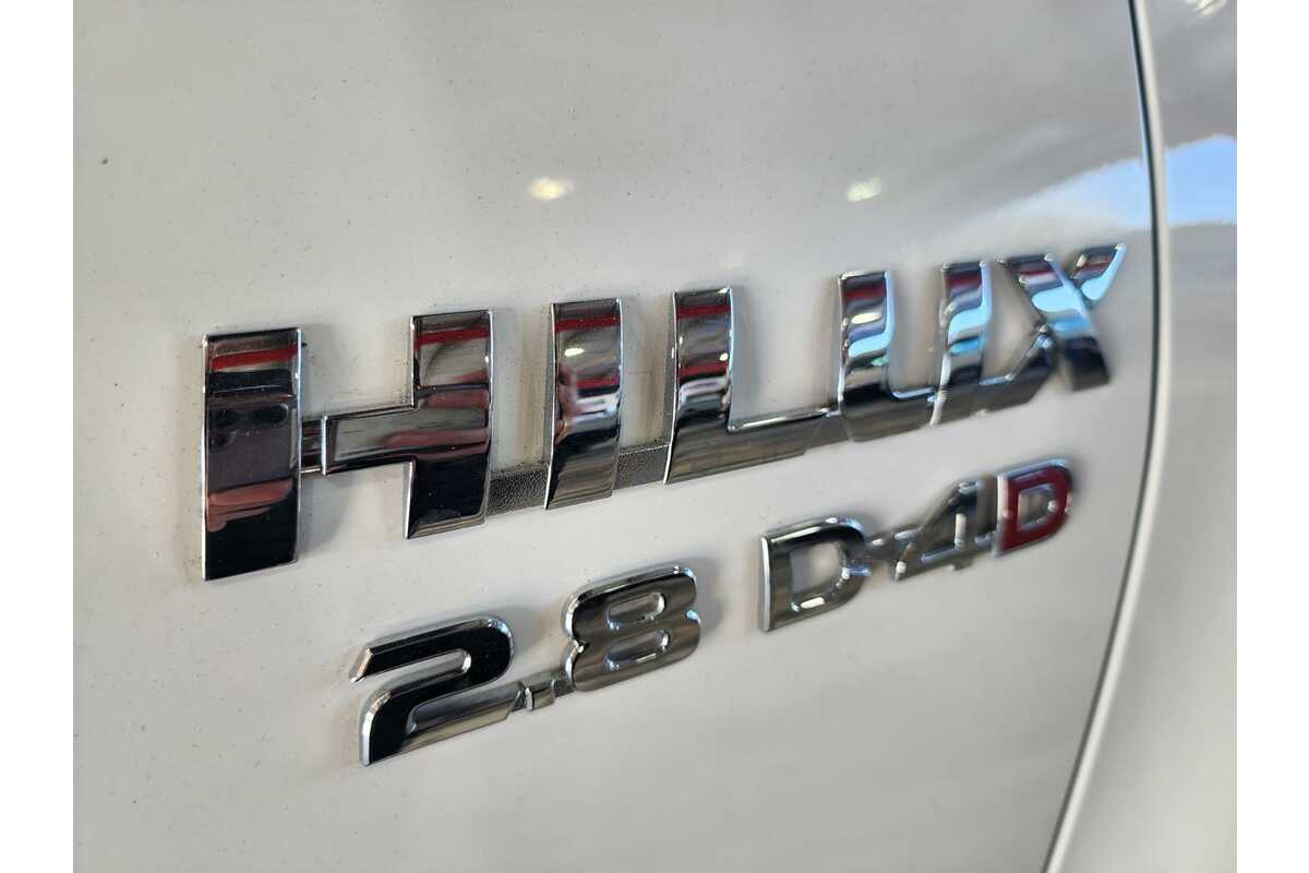 2016 Toyota Hilux SR GUN126R