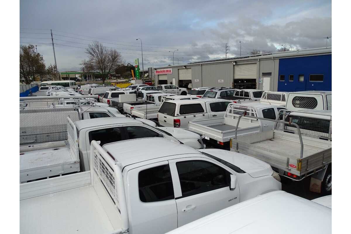 2016 Toyota Hilux SR GUN126R