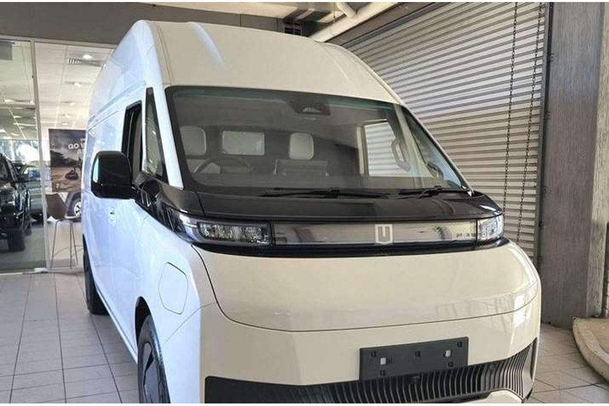 Super Van 5.5m, LWB, FWD, 83kWh, H2500, 3 seats