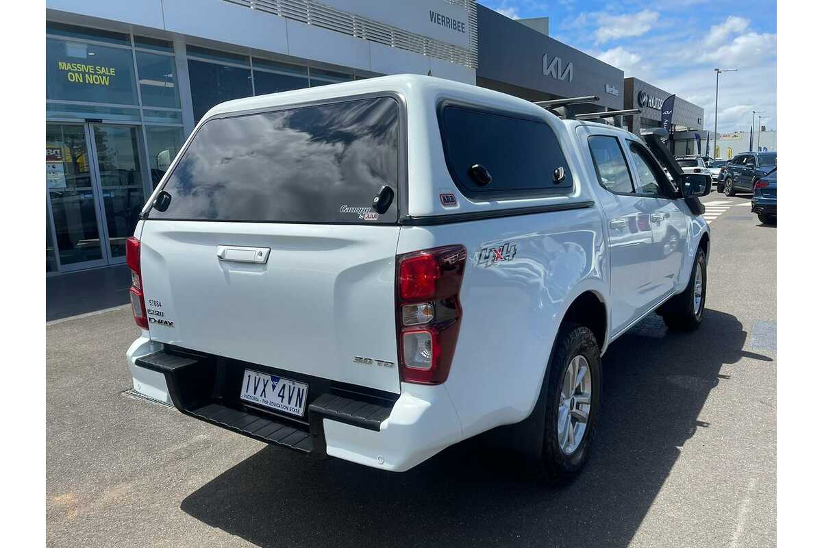 2022 Isuzu D-MAX LS-M