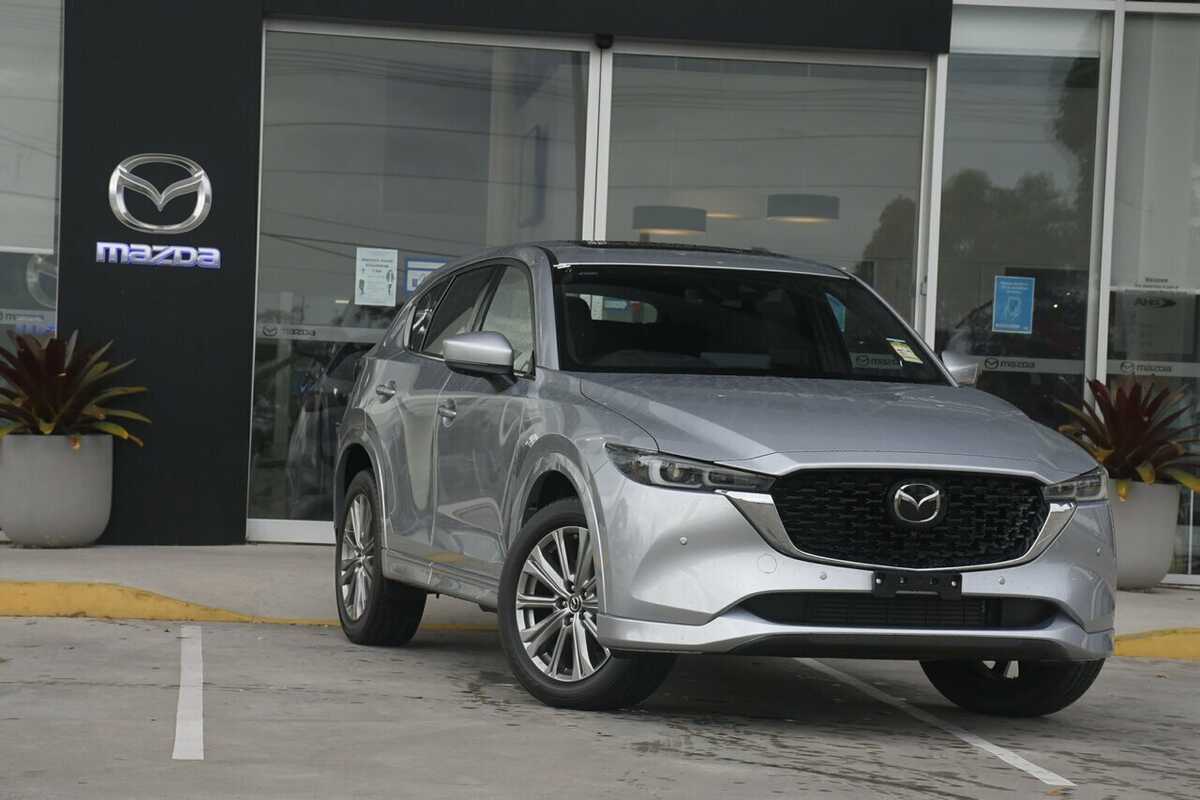 SOLD 2023 Mazda CX-5 G35 SKYACTIV-Drive i-ACTIV AWD Akera | New SUV ...