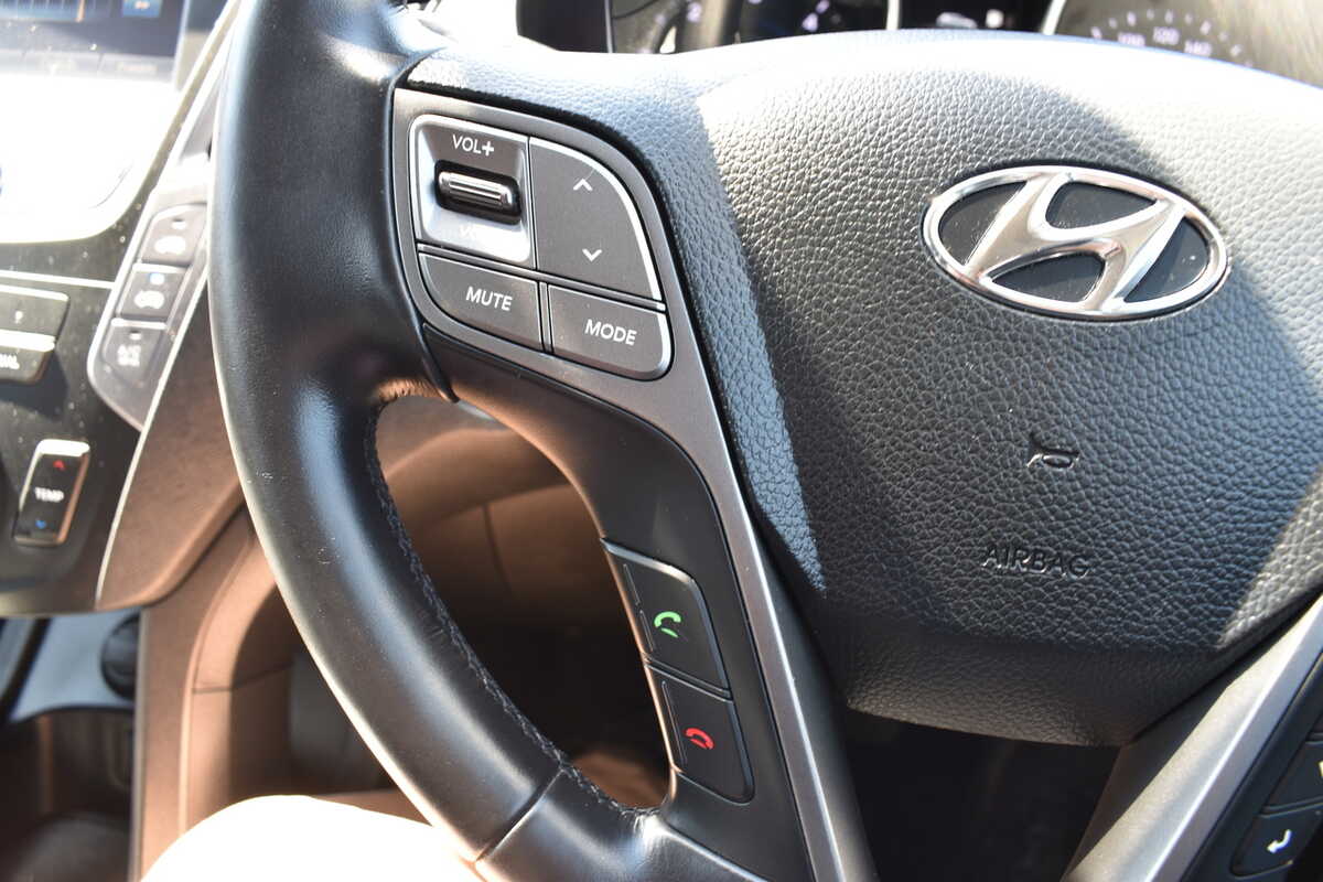 2013 Hyundai Santa Fe Highlander DM MY14