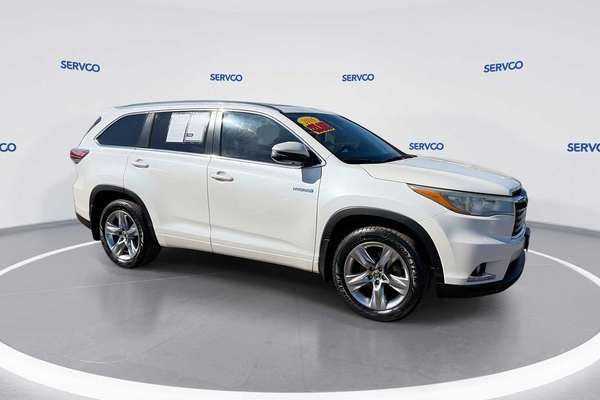 2016 Toyota Highlander