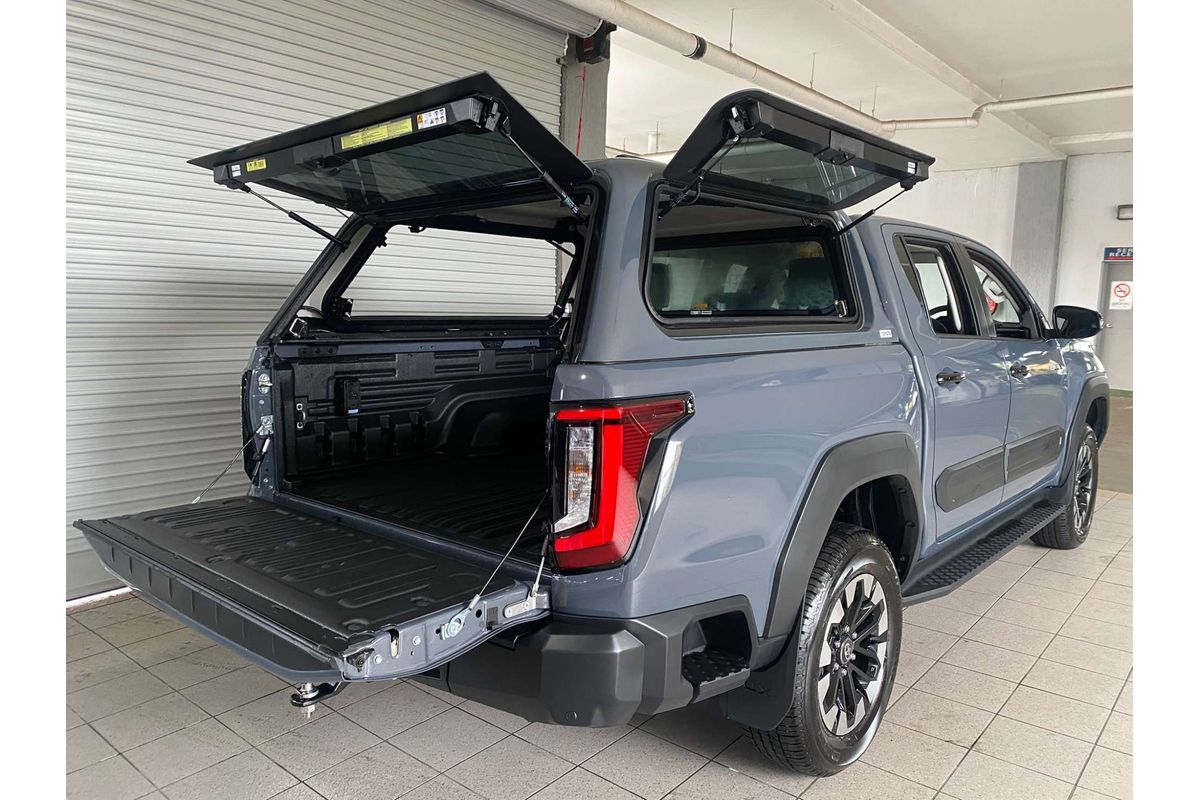 HILUX GUN227R SR5 48V + PREM. INTERIOR (4x4) 2.8L DT4 DIESEL TURBO F/INJ 6 SP AUTOMATIC DOUBLE CAB P/UP