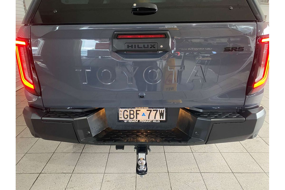 HILUX GUN227R SR5 48V + PREM. INTERIOR (4x4) 2.8L DT4 DIESEL TURBO F/INJ 6 SP AUTOMATIC DOUBLE CAB P/UP