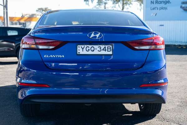 2018 Hyundai Elantra Elite AD