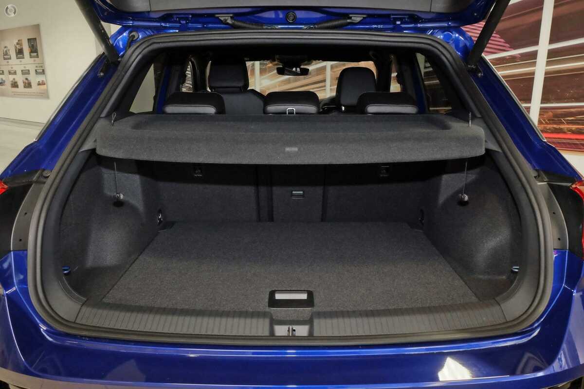 2023 Volkswagen T-Roc R D11