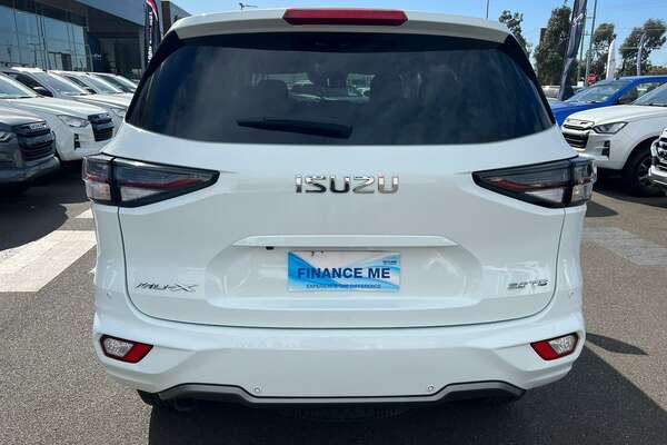 2022 Isuzu MU-X LS-U