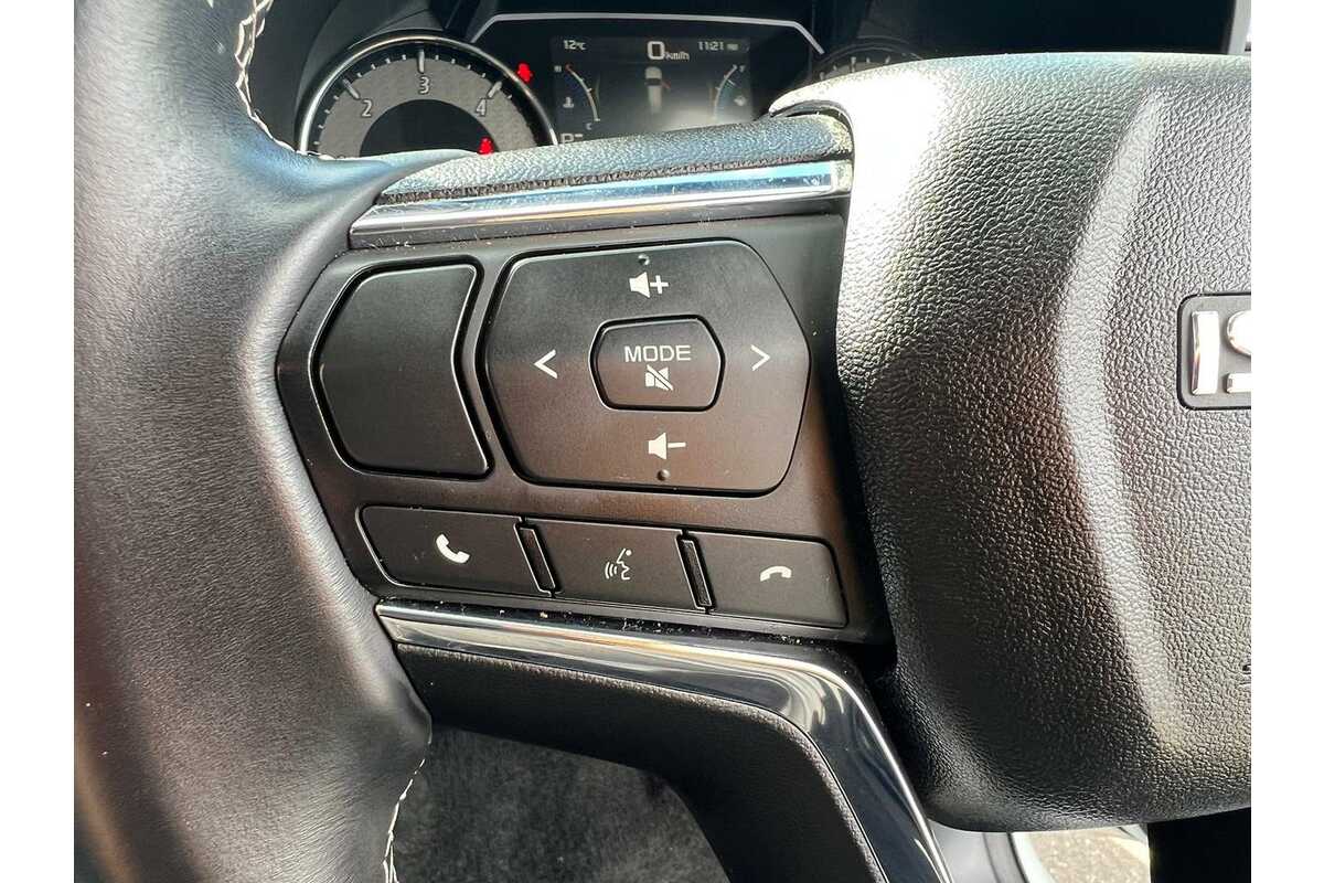 2022 Isuzu MU-X LS-U