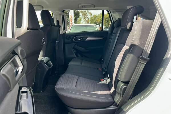 2022 Isuzu MU-X LS-U