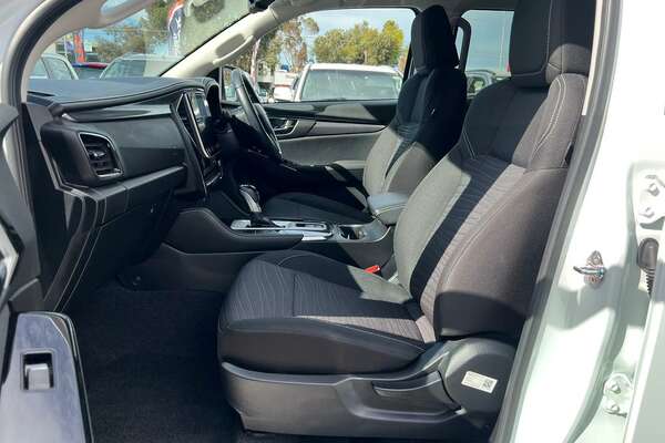 2022 Isuzu MU-X LS-U