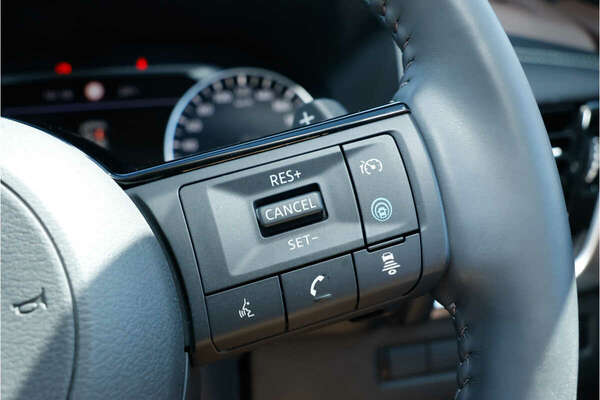 2022 Nissan X-TRAIL ST-L T33