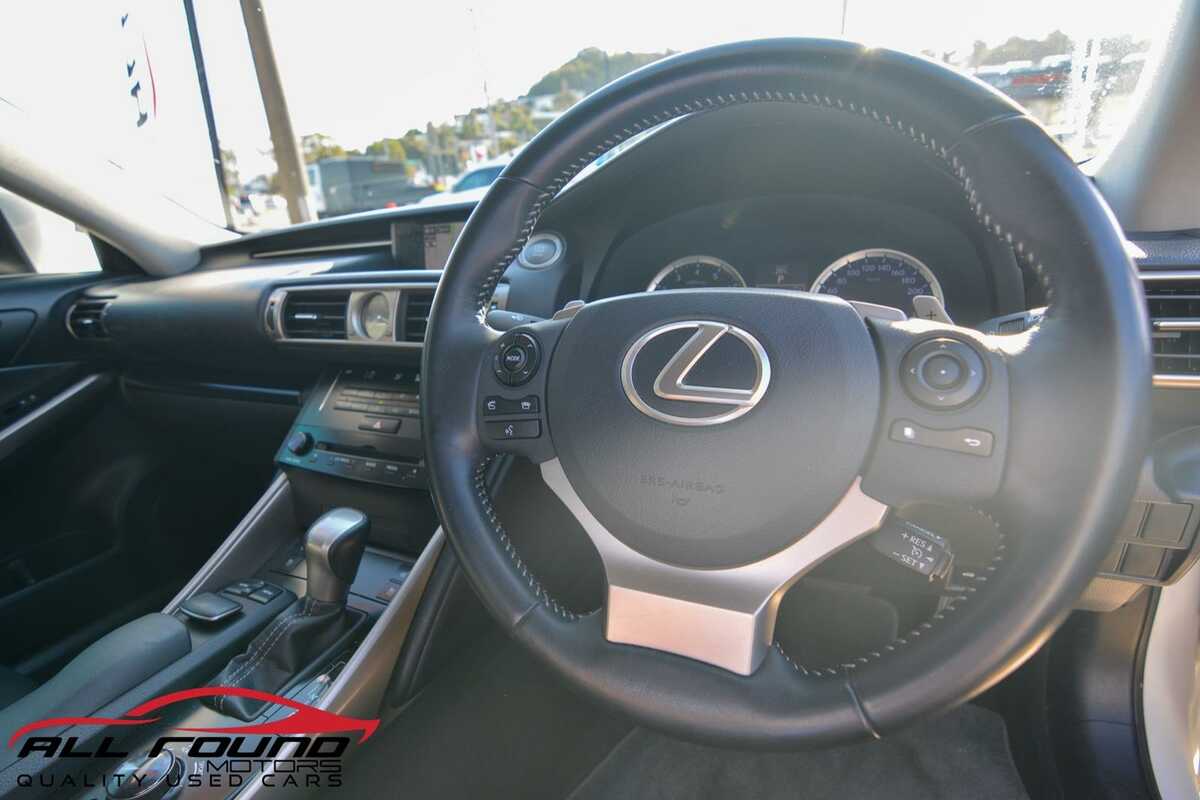 2014 Lexus IS250 LUXURY GSE30R