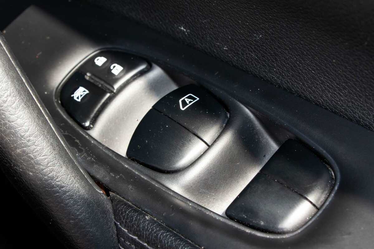 2017 Nissan QASHQAI Ti J11