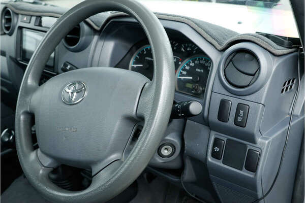 2020 Toyota Landcruiser GXL VDJ79R