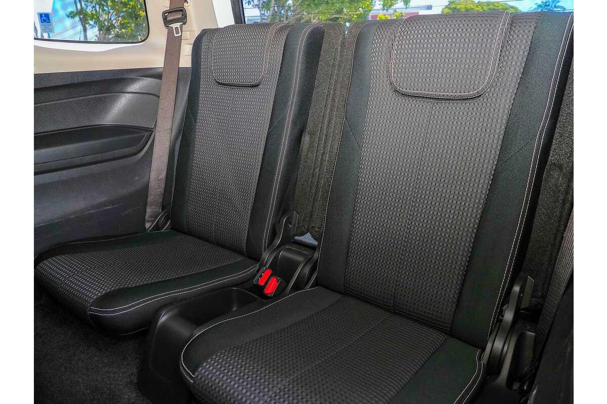 2017 Isuzu MU-X LS-M