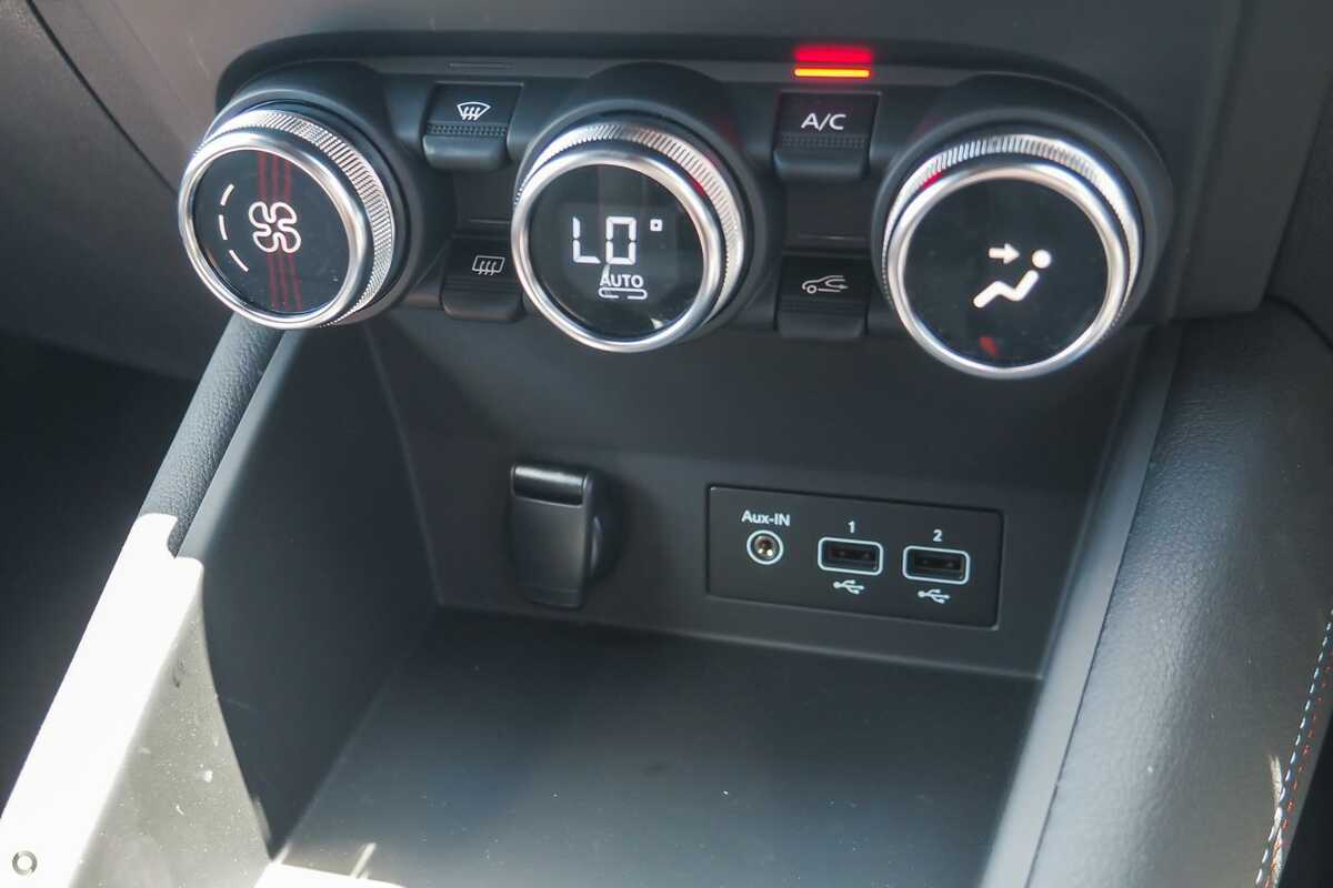 2023 Renault Captur R.S. Line XJB