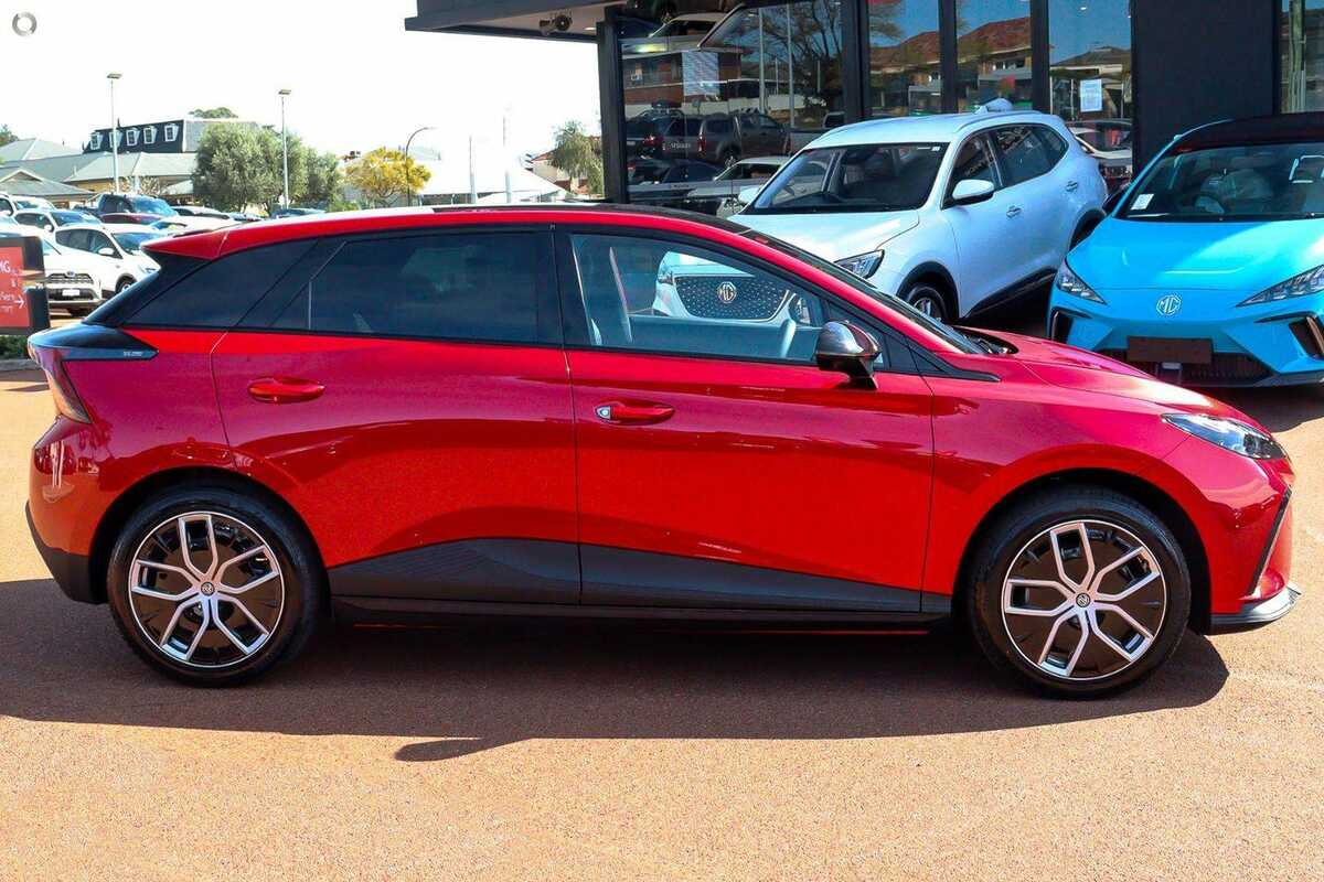 sold-2023-mg-mg4-essence-64-in-diamond-red-metallic-new-hatch