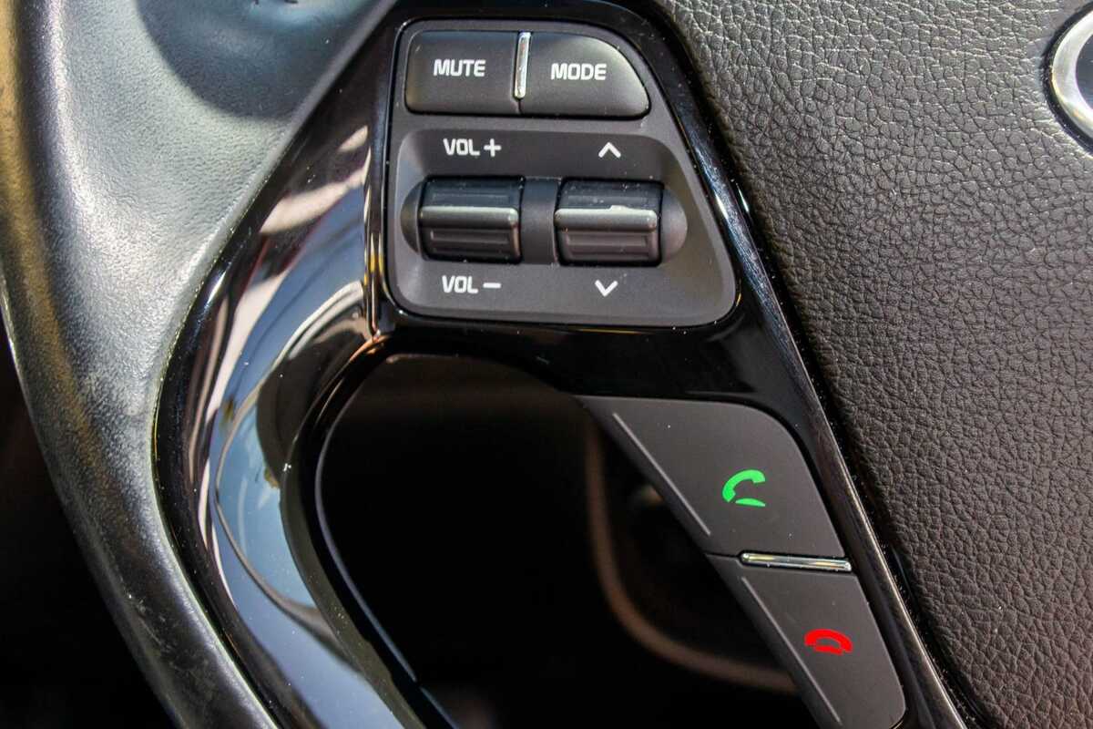 2017 Kia Cerato Sport YD