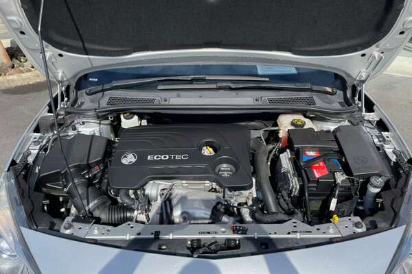 2015 Holden Cascada  CJ