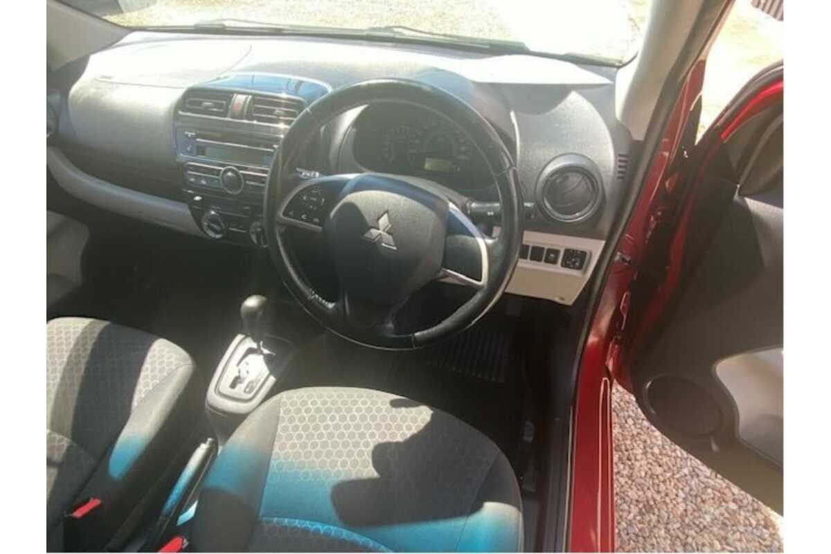 2014 Mitsubishi Mirage ES LA
