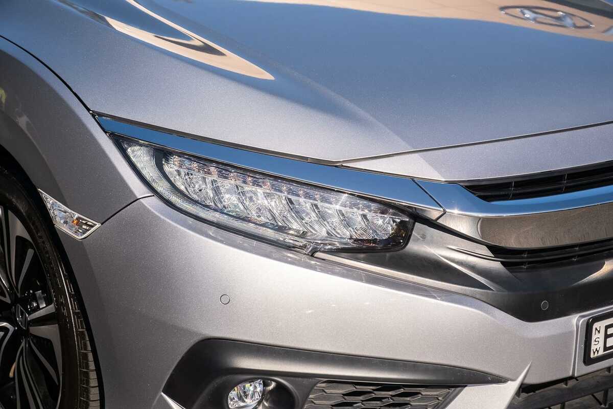 2018 Honda Civic VTi-LX 10th Gen