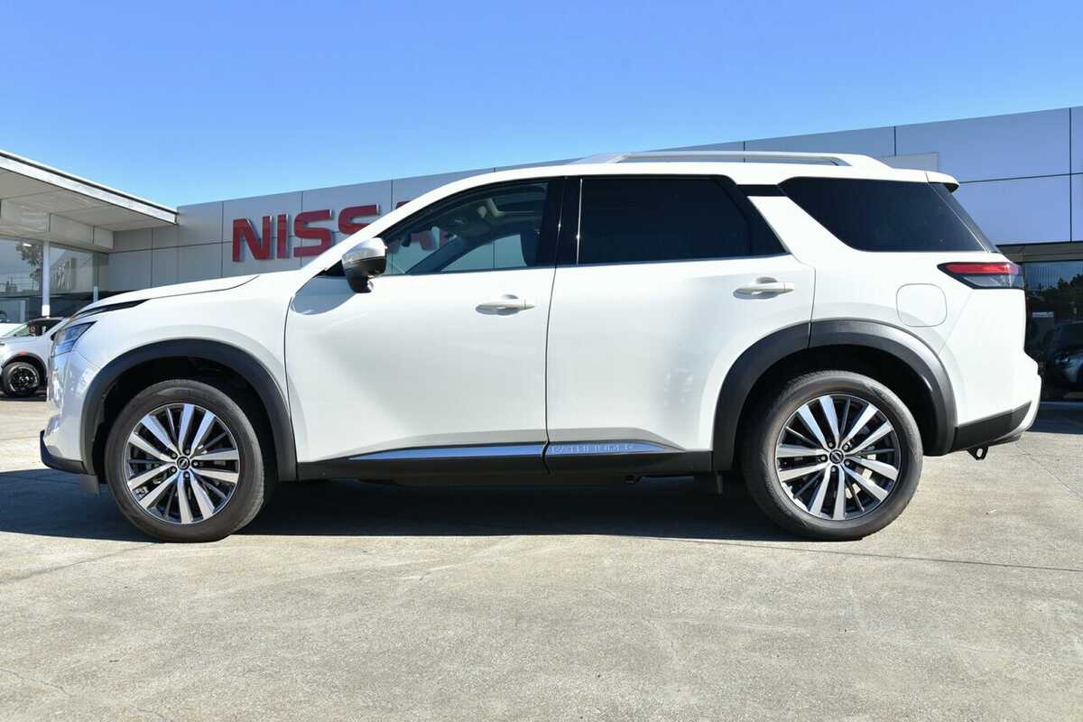 2022 Nissan Pathfinder Ti-L R53