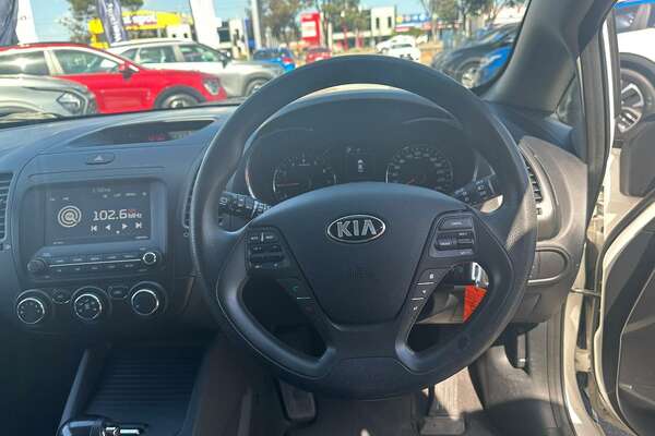 2016 Kia Cerato S YD