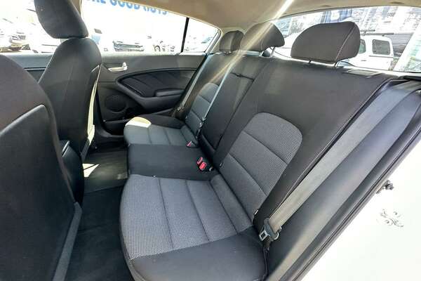 2016 Kia Cerato S YD