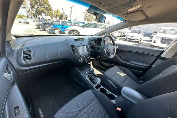 2016 Kia Cerato S YD