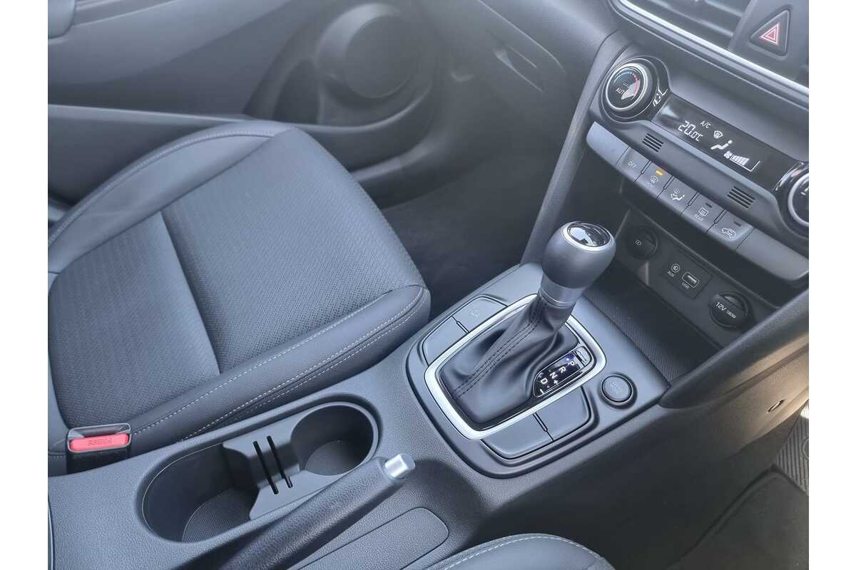 2020 Hyundai Kona Elite OS.3