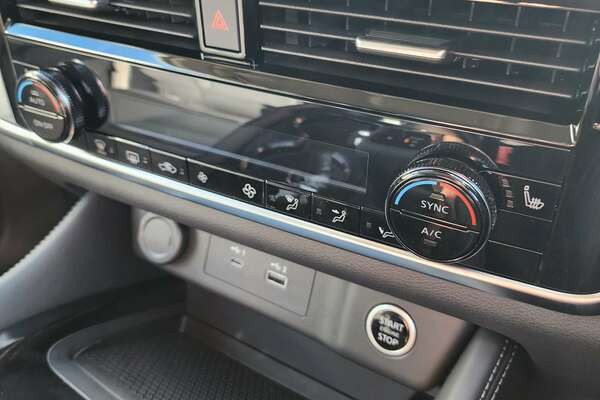 2023 Nissan X-TRAIL ST-L T33