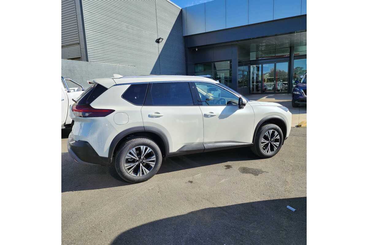 2023 Nissan X-TRAIL ST-L T33