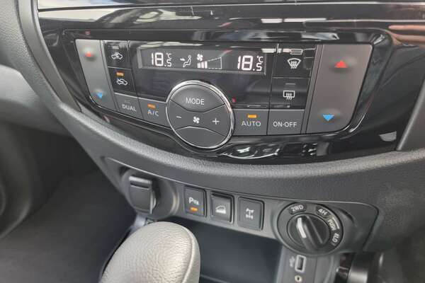 2023 Nissan Navara PRO-4X Warrior D23