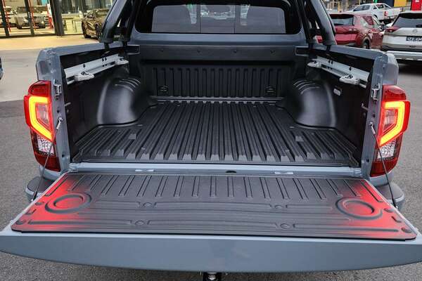2023 Nissan Navara PRO-4X Warrior D23
