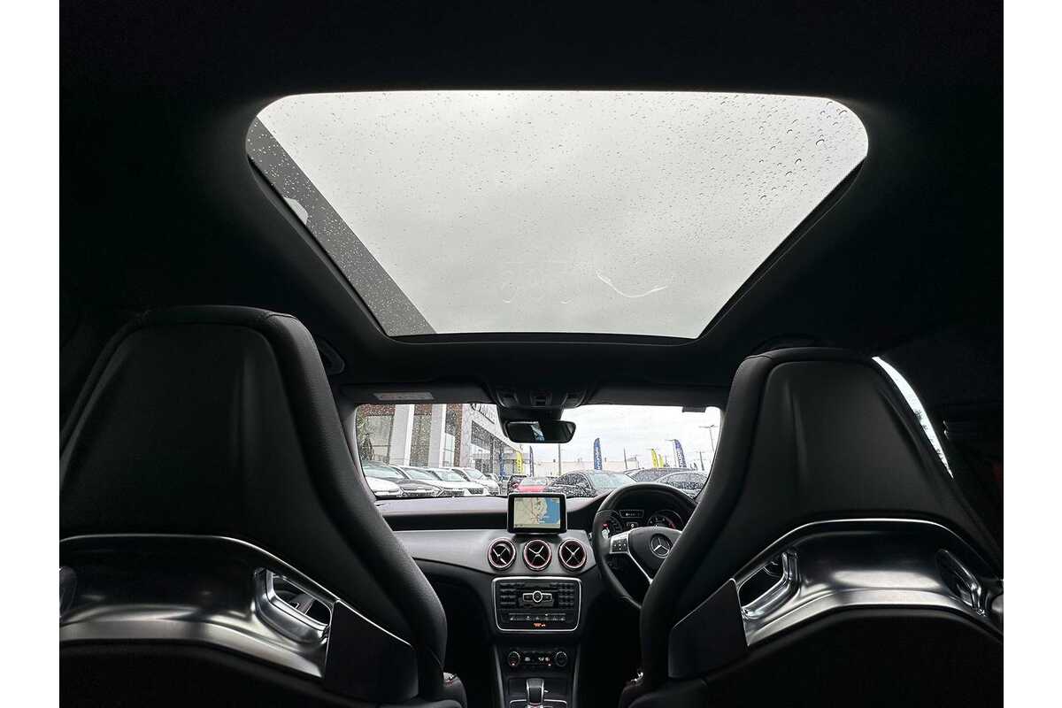 2015 Mercedes Benz GLA-Class GLA45 AMG X156