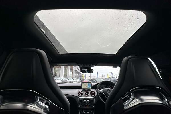 2015 Mercedes Benz GLA-Class GLA45 AMG X156