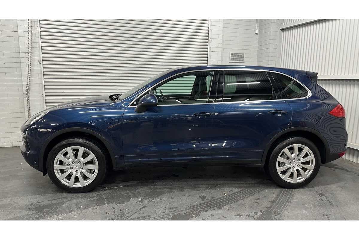 2011 Porsche Cayenne Tiptronic 92A MY11