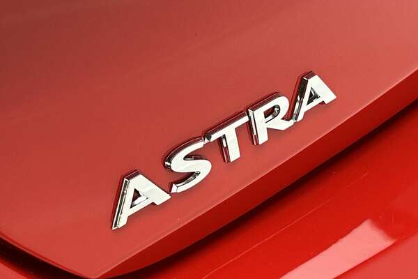 2016 Holden Astra R BK