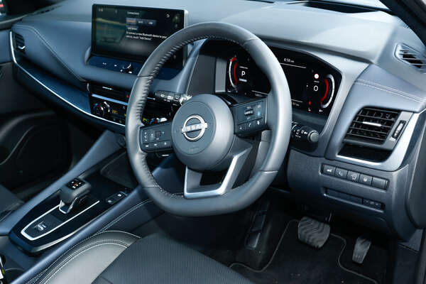 2022 Nissan QASHQAI TI J12
