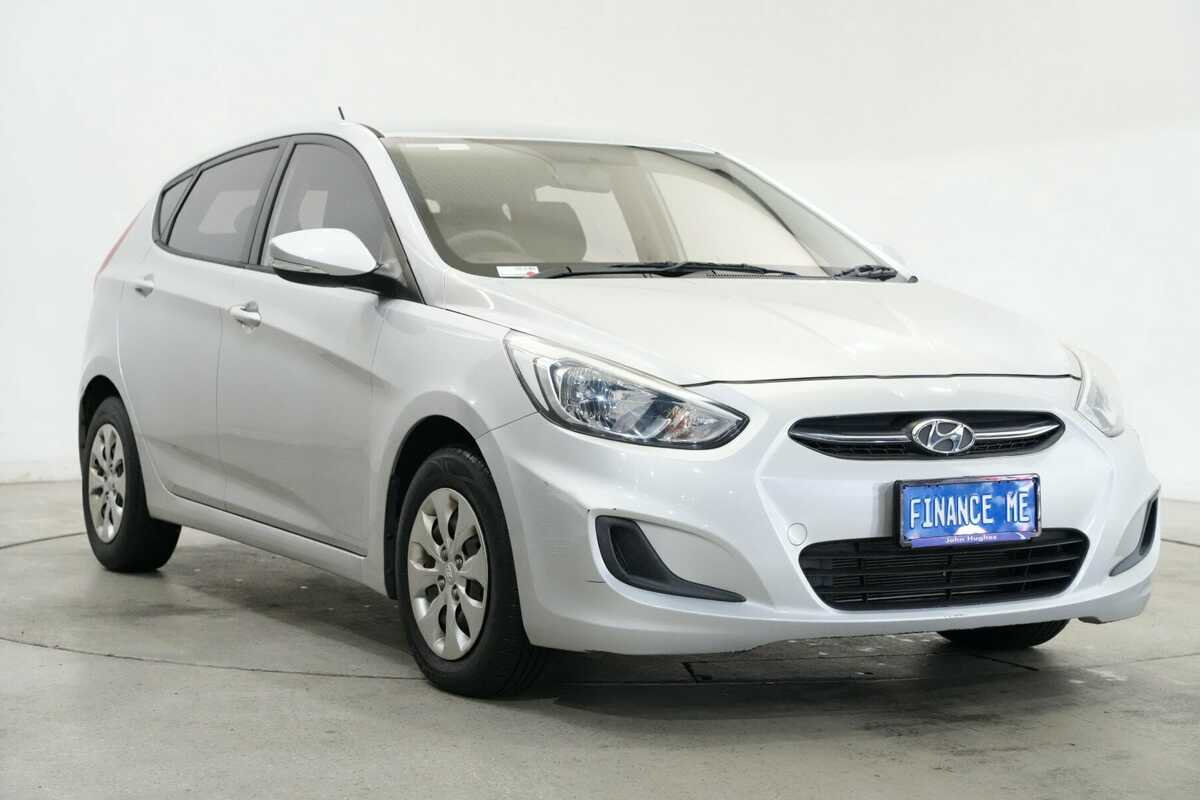 2015 hyundai shop accent active