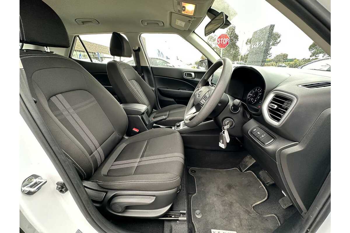 2022 Hyundai Venue  QX.V4