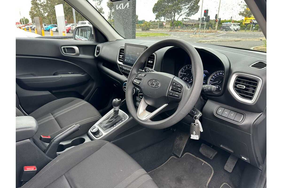2022 Hyundai Venue  QX.V4