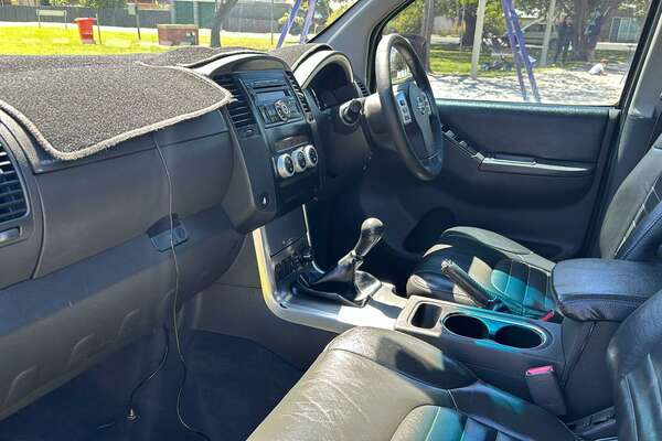 2010 Nissan Pathfinder ST R51
