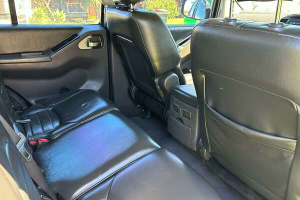 2010 Nissan Pathfinder ST R51