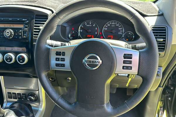 2010 Nissan Pathfinder ST R51